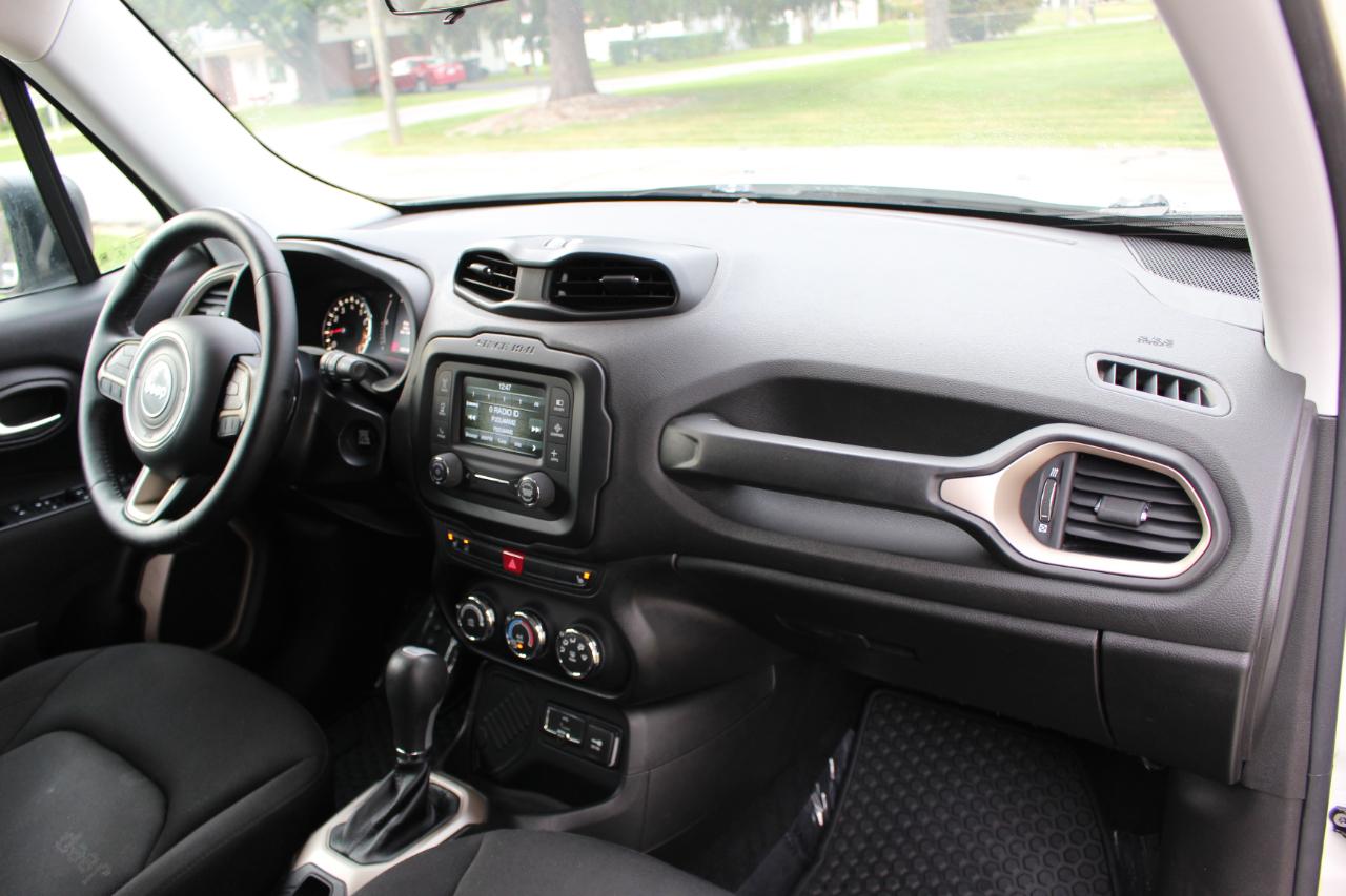 Jeep Renegade Latitude FWD 2016