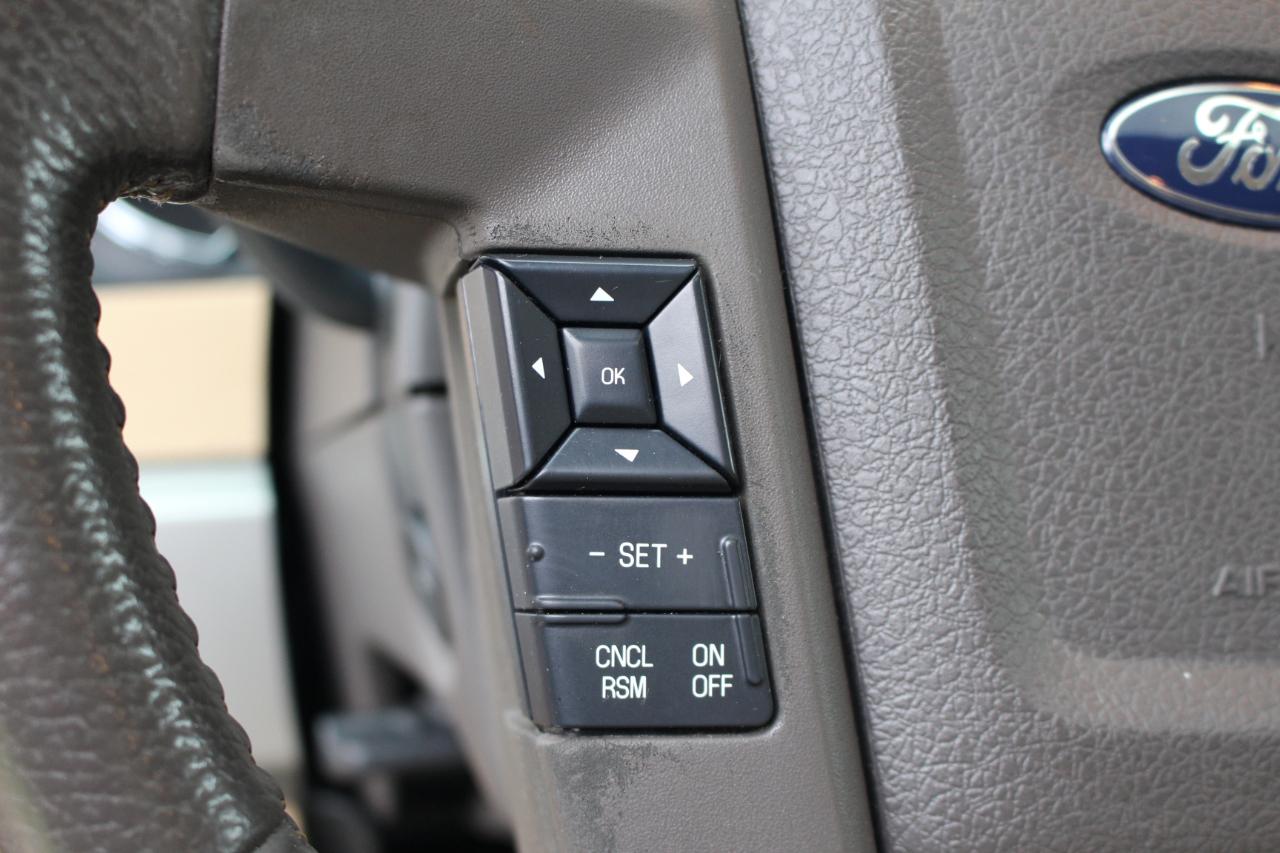Ford F-150 Lariat SuperCrew 5.5-ft. Bed 4WD 2013