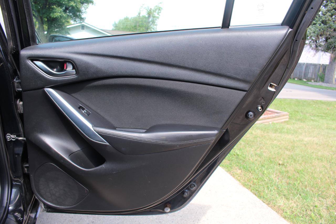Mazda MAZDA6 i Sport AT 2016