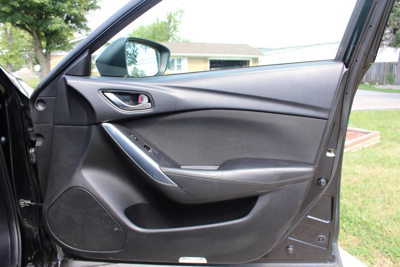 Mazda MAZDA6 i Sport AT 2016