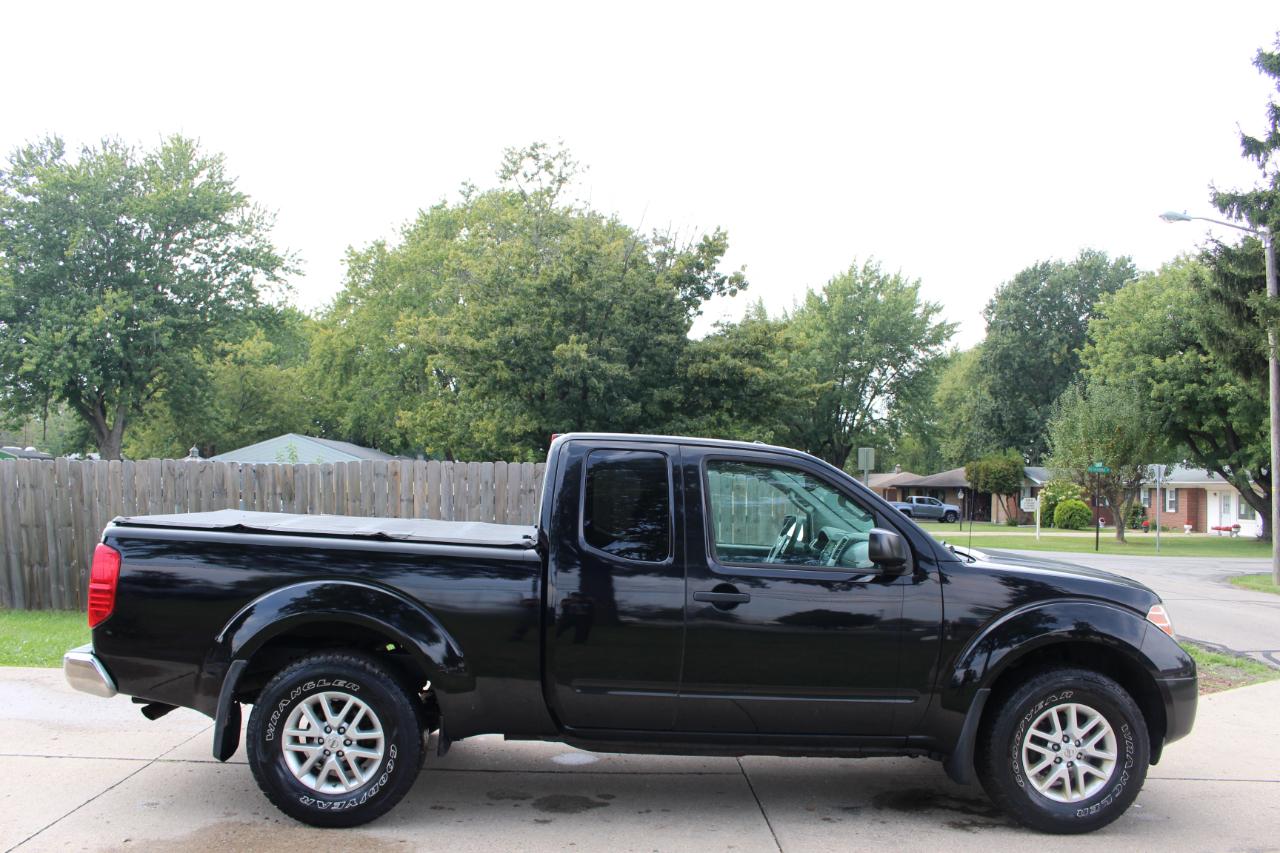 Nissan Frontier  2014