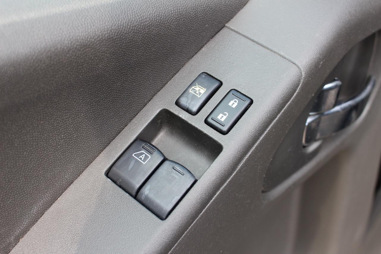 Nissan Frontier  2014