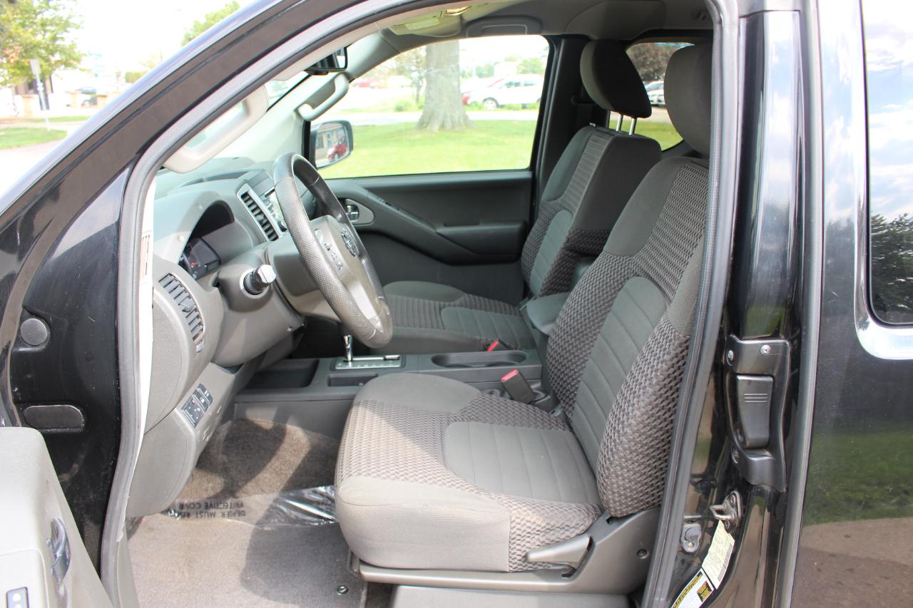 Nissan Frontier  2014