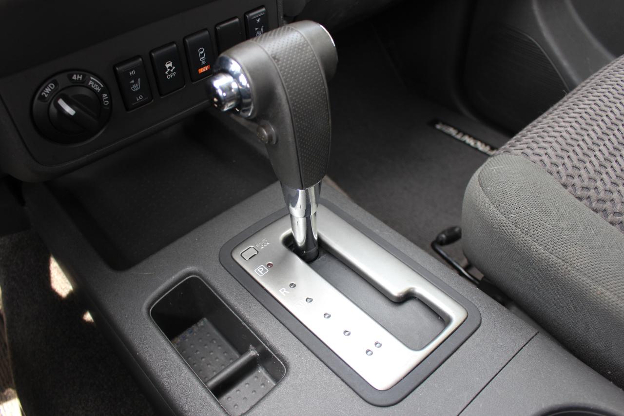 Nissan Frontier  2014