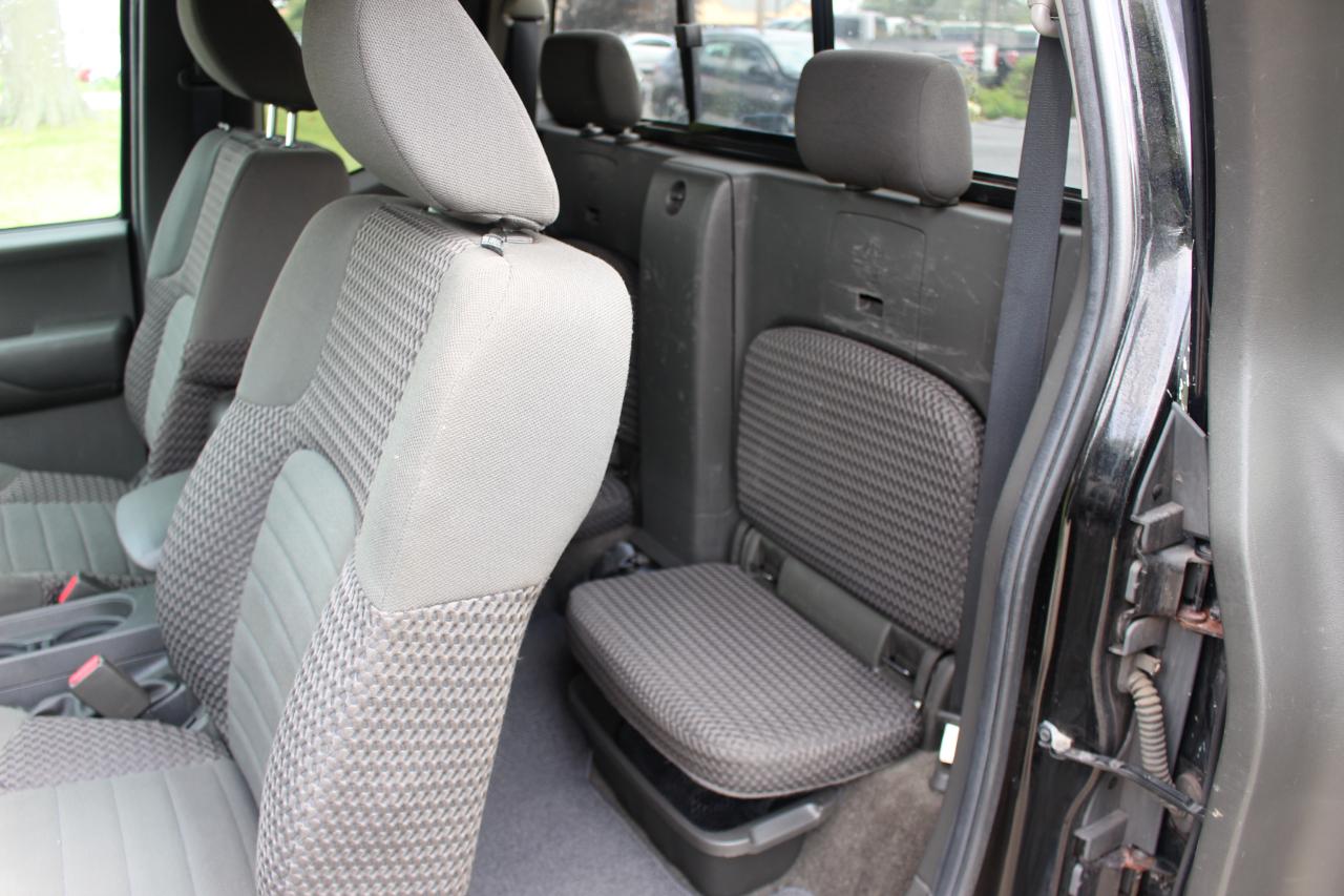 Nissan Frontier  2014