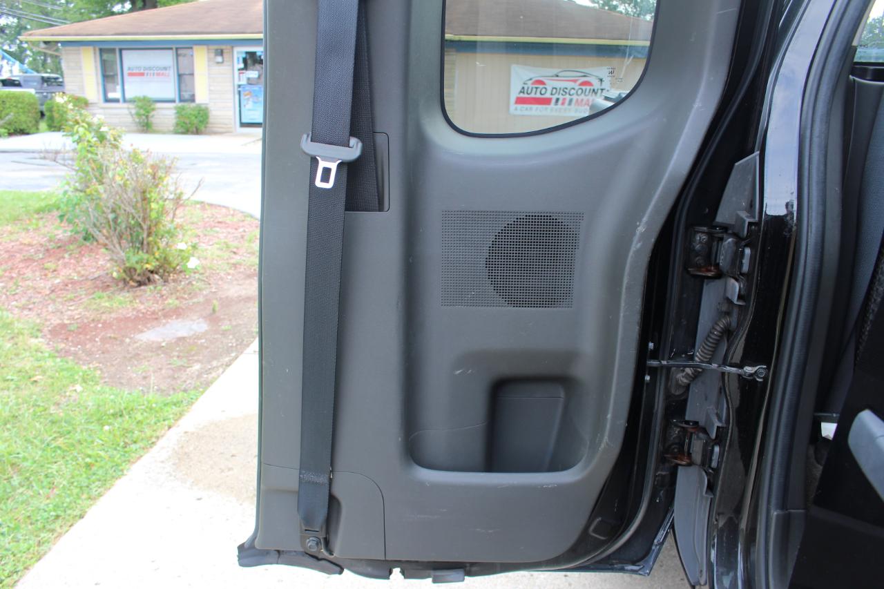 Nissan Frontier  2014