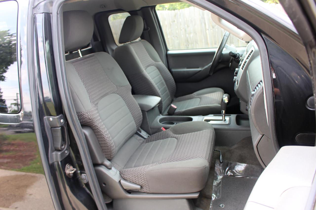 Nissan Frontier  2014