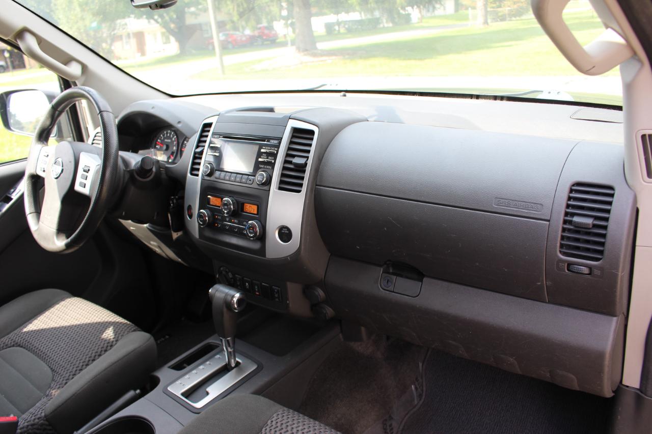 Nissan Frontier  2014