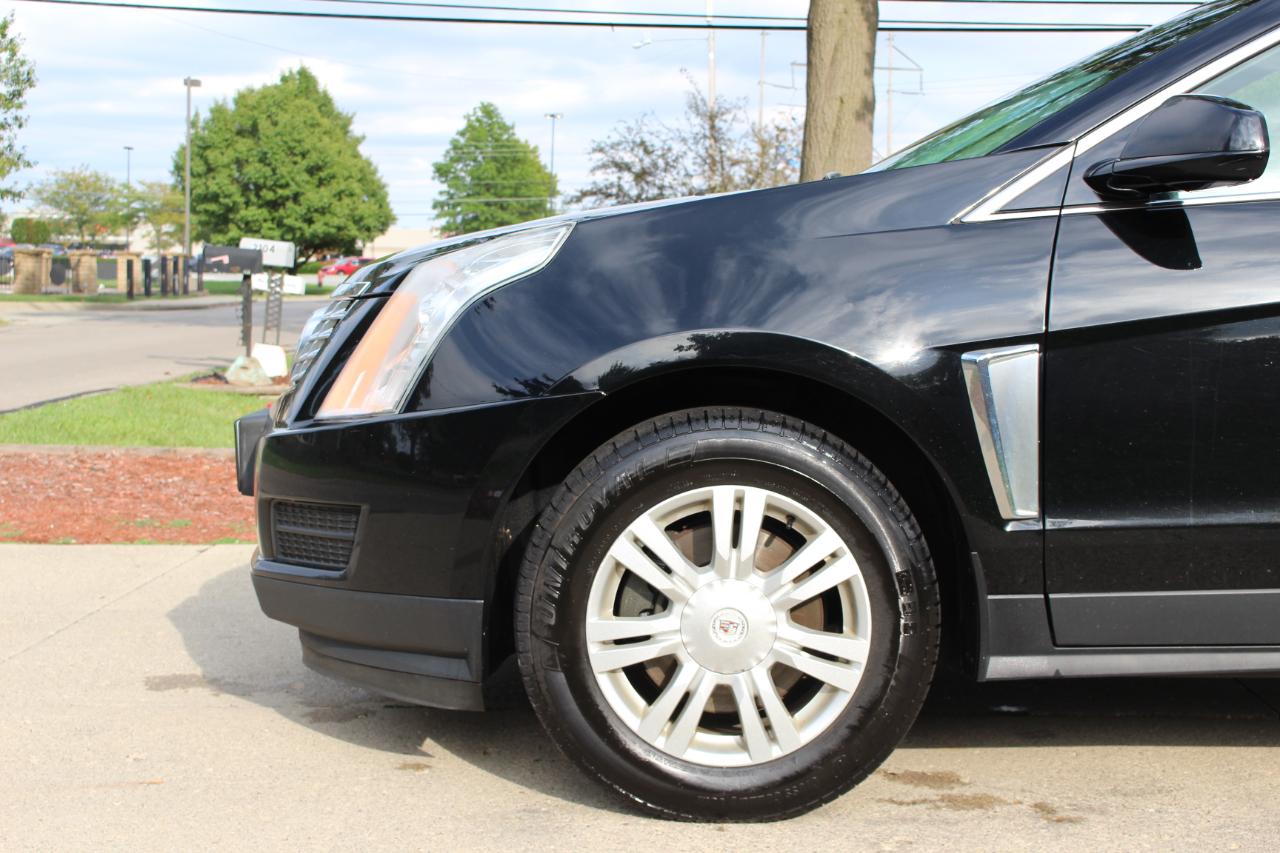 Cadillac SRX Base 2015