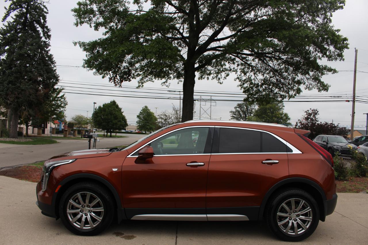 Cadillac XT4 Premium Luxury AWD 2019