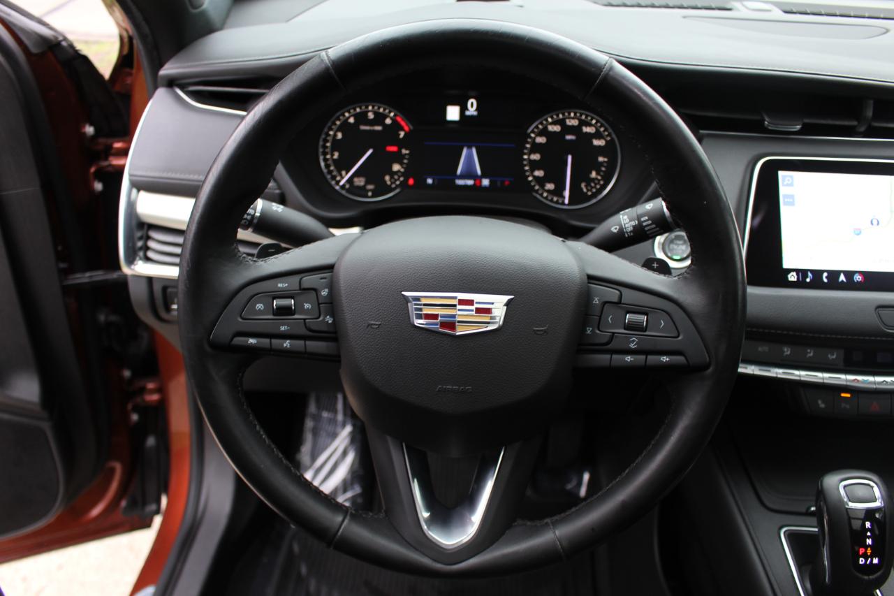 Cadillac XT4 Premium Luxury AWD 2019