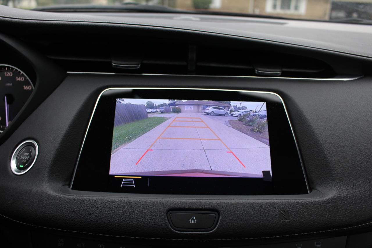 Cadillac XT4 Premium Luxury AWD 2019