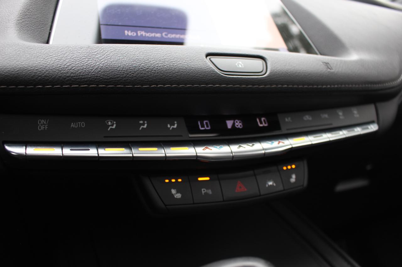 Cadillac XT4 Premium Luxury AWD 2019