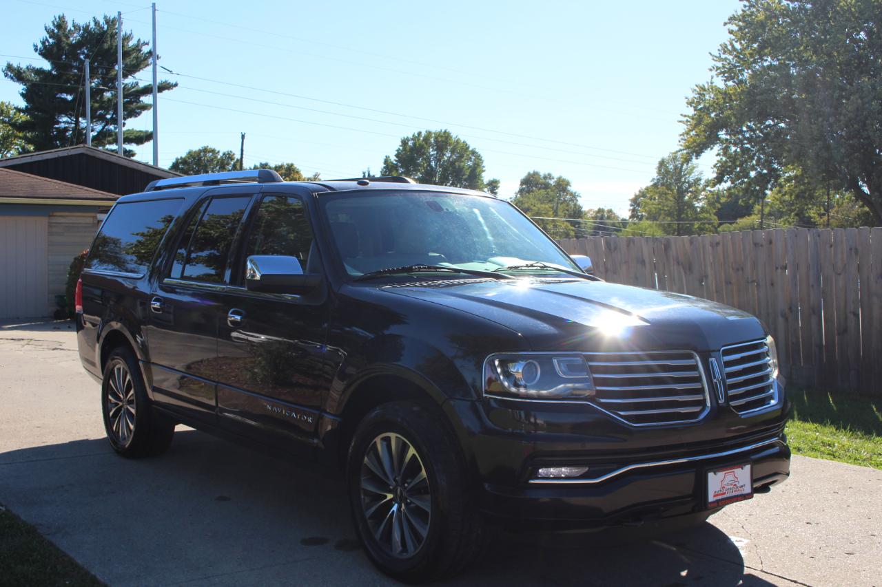 Lincoln Navigator L Select 4WD 2016