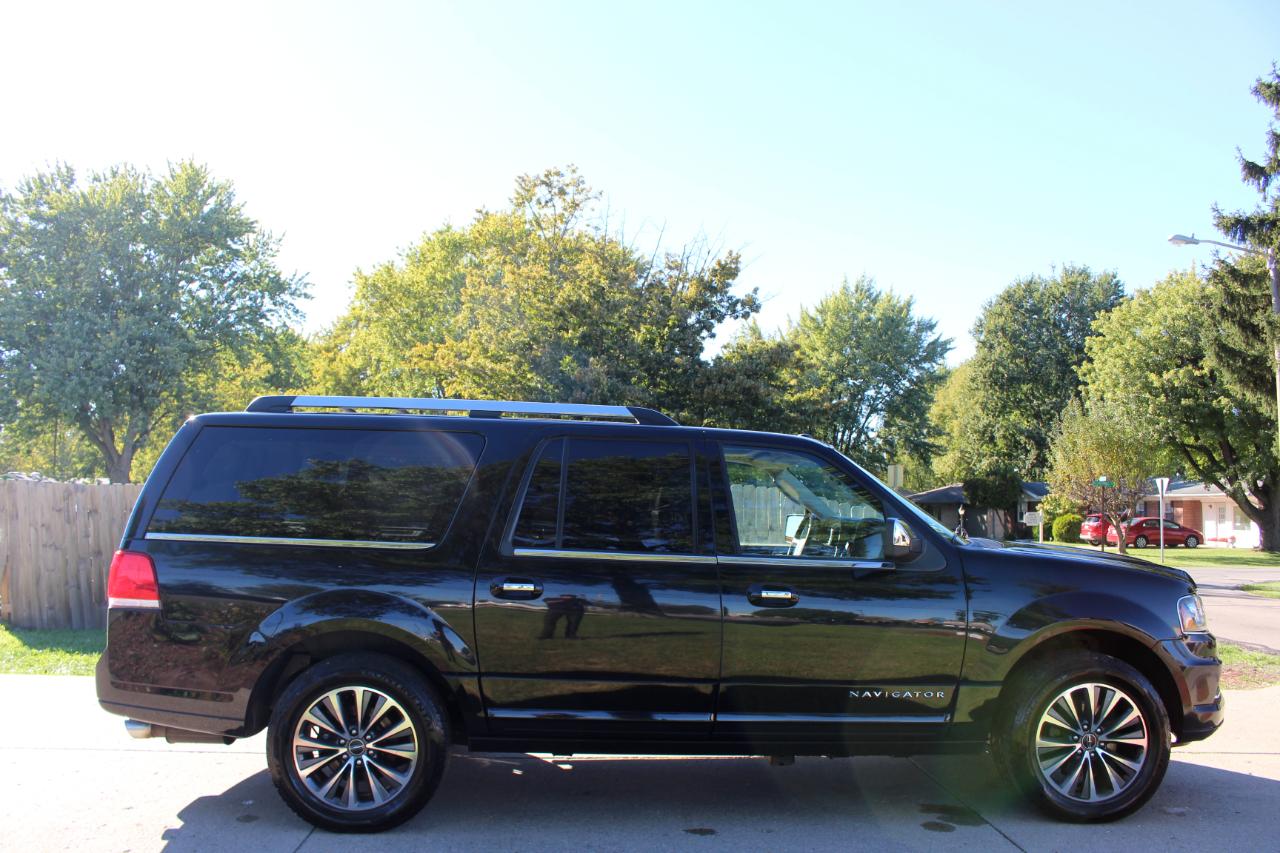 Lincoln Navigator L Select 4WD 2016