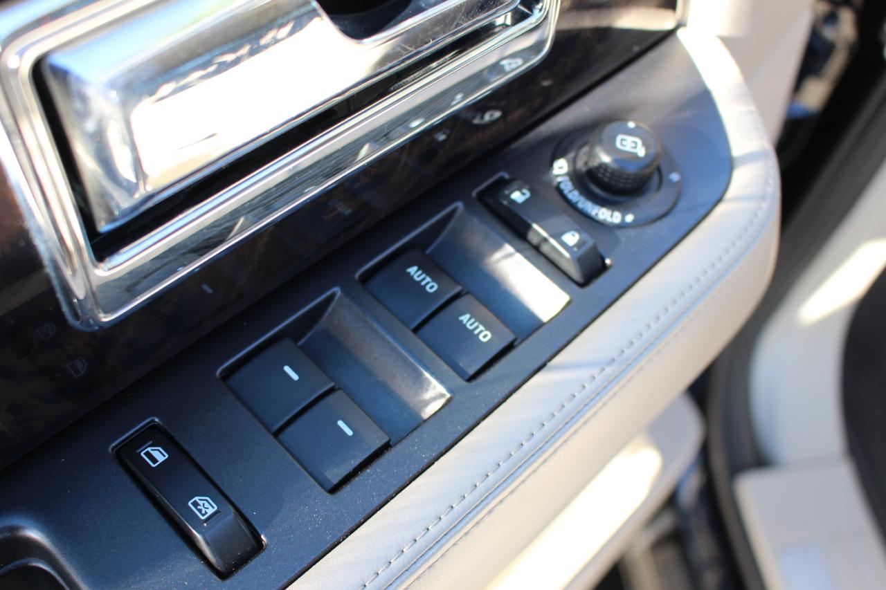 Lincoln Navigator L Select 4WD 2016