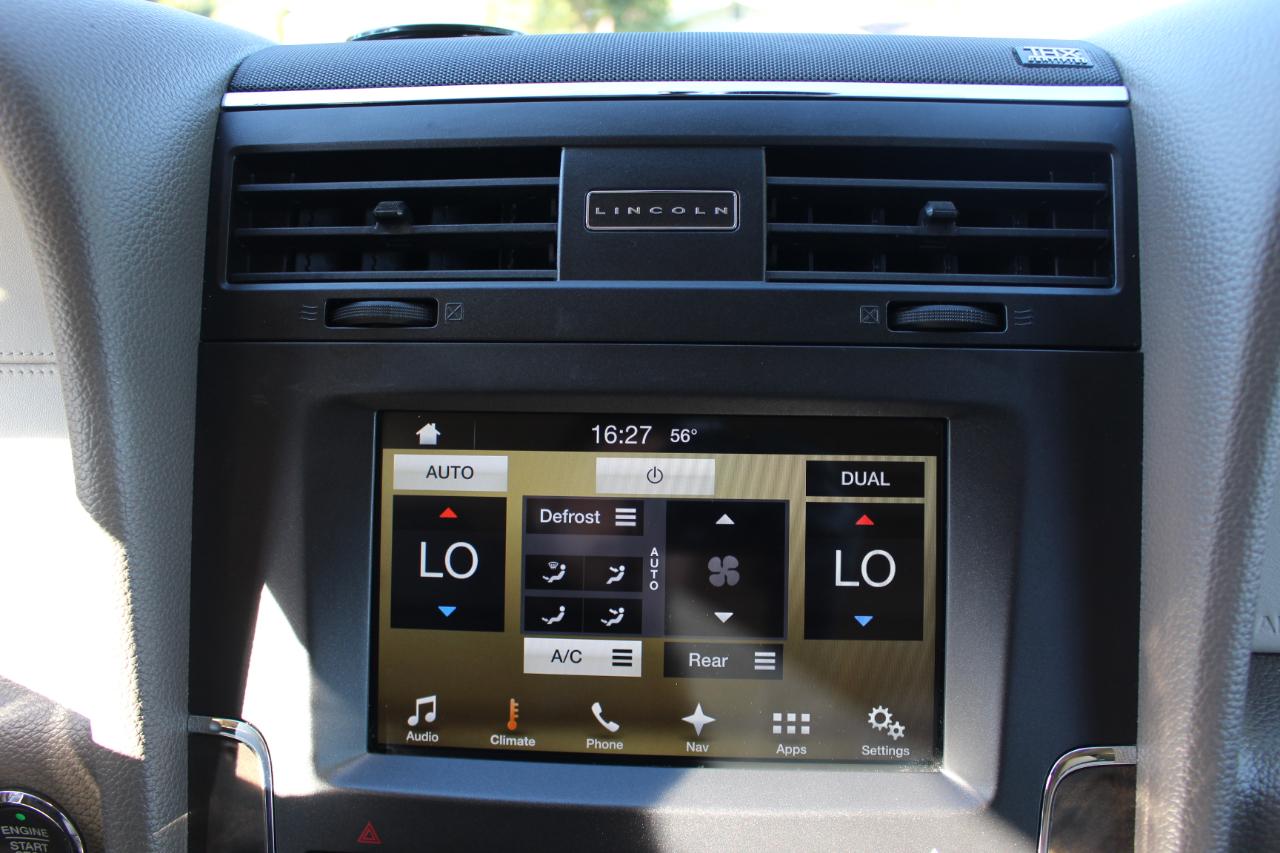 Lincoln Navigator L Select 4WD 2016