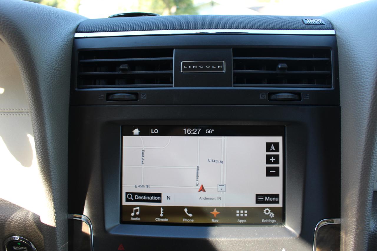 Lincoln Navigator L Select 4WD 2016