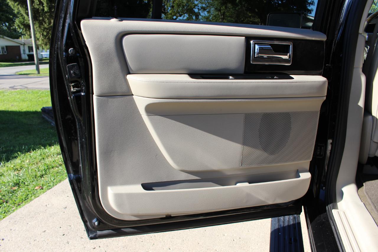 Lincoln Navigator L Select 4WD 2016