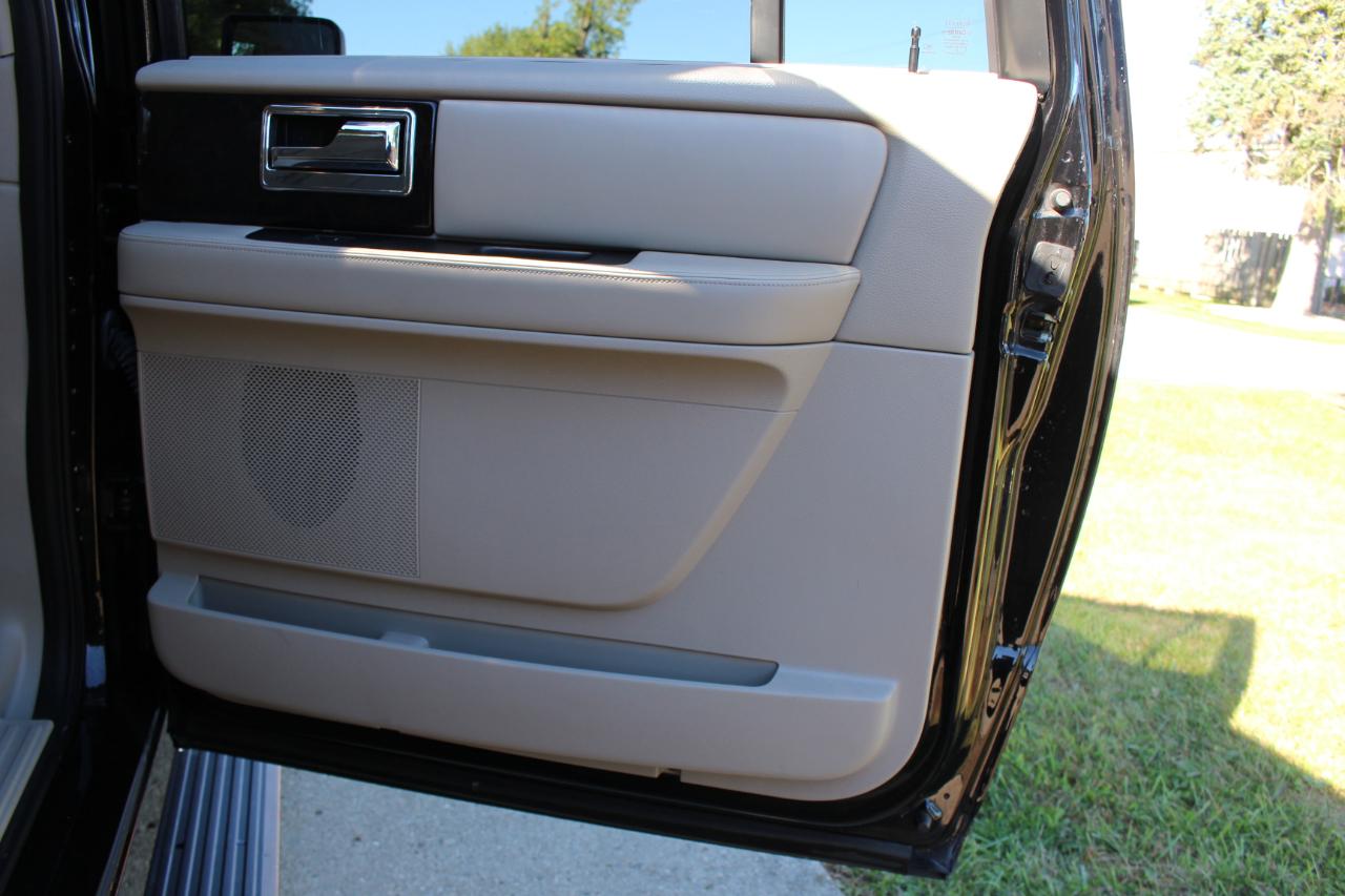 Lincoln Navigator L Select 4WD 2016