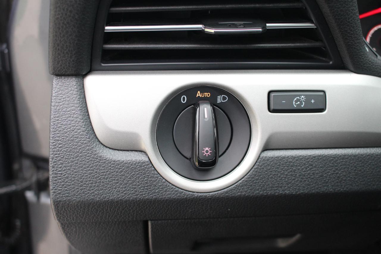 Volkswagen Passat SE 2021