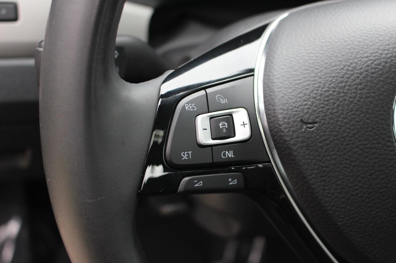 Volkswagen Passat SE 2021