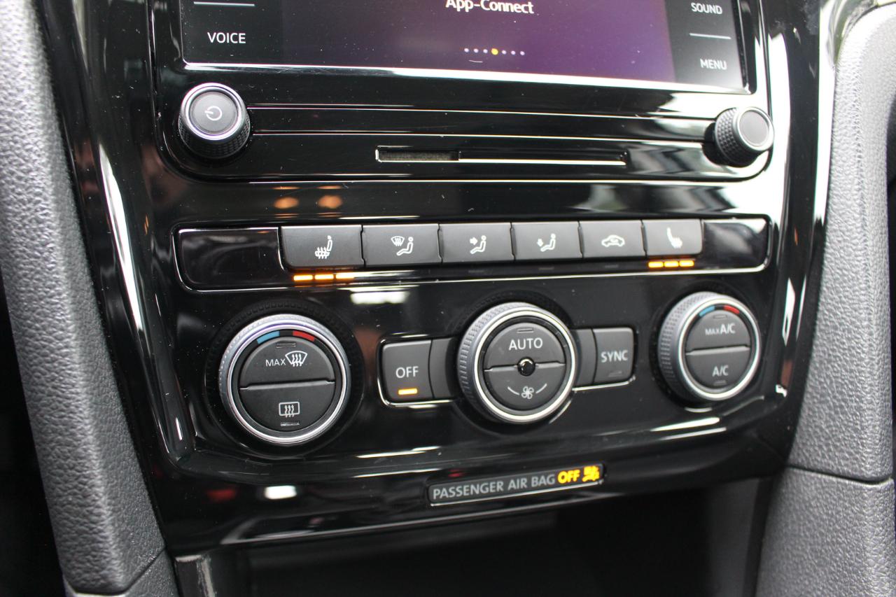 Volkswagen Passat SE 2021