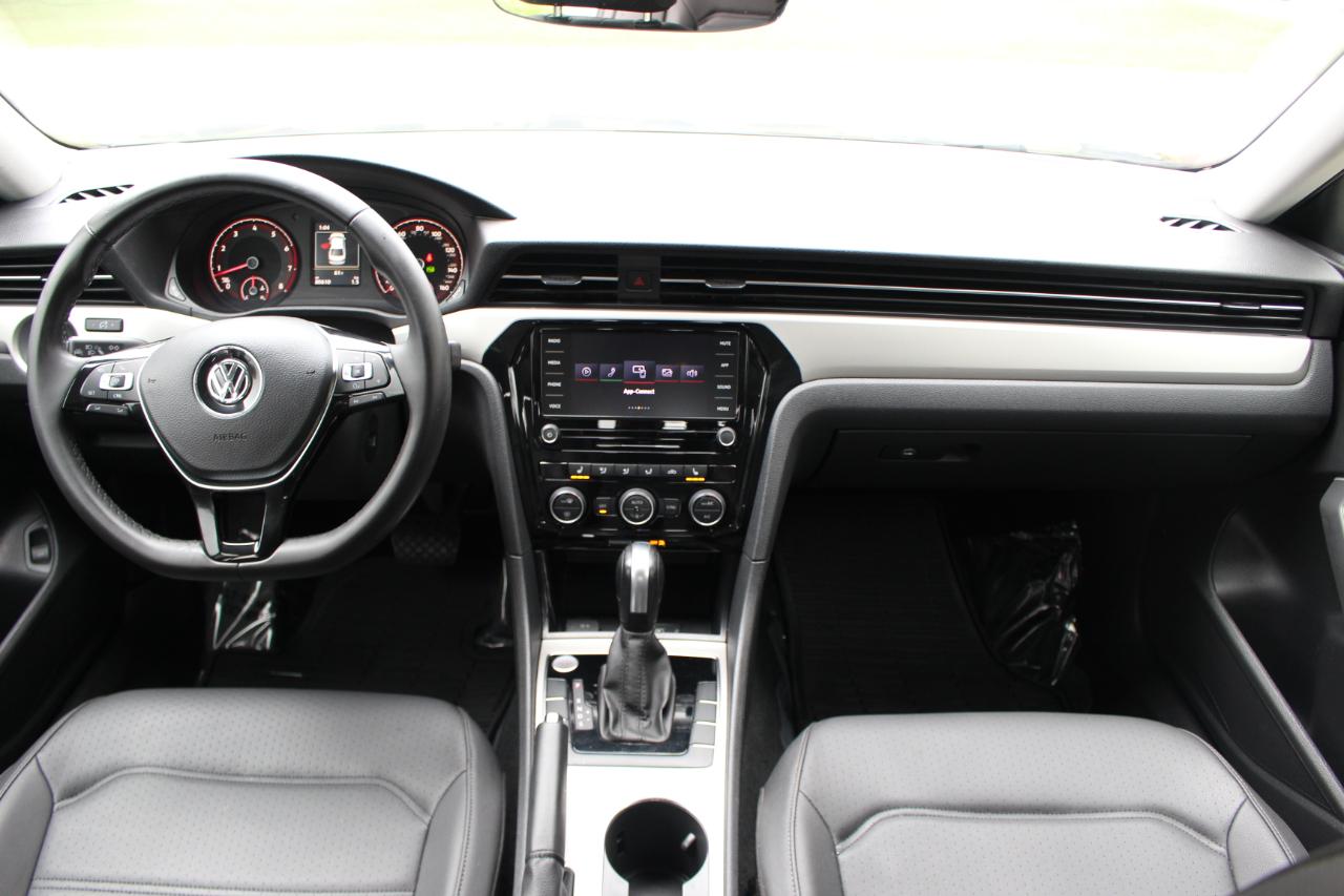 Volkswagen Passat SE 2021