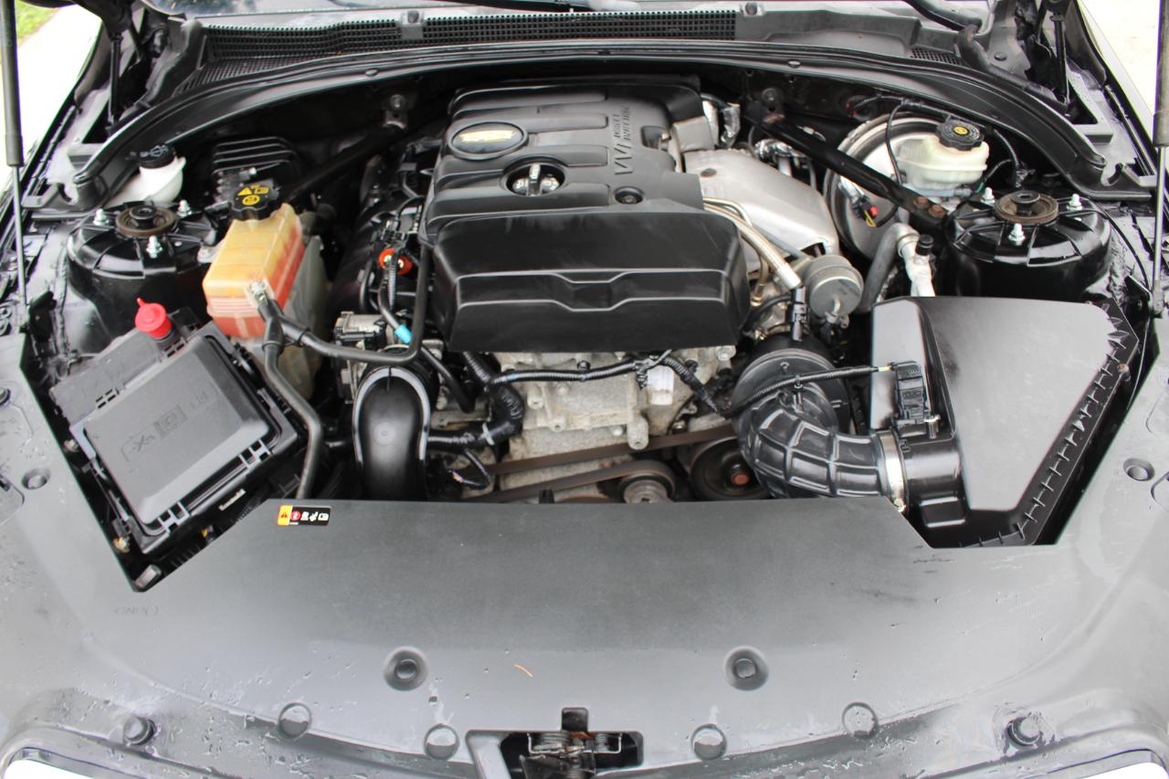 Cadillac ATS 2.0L Standard AWD 2016