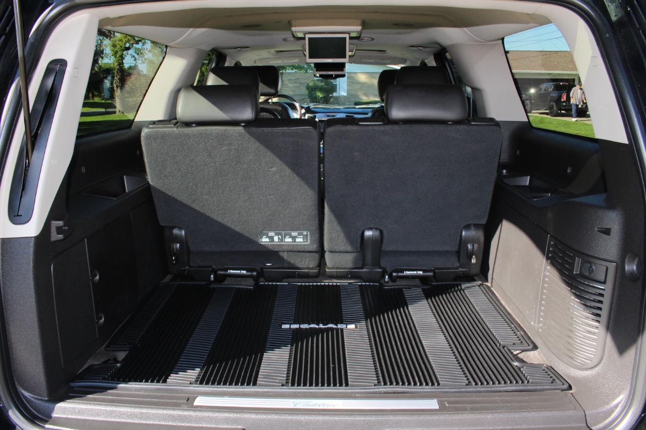 Cadillac Escalade ESV AWD Luxury 2011
