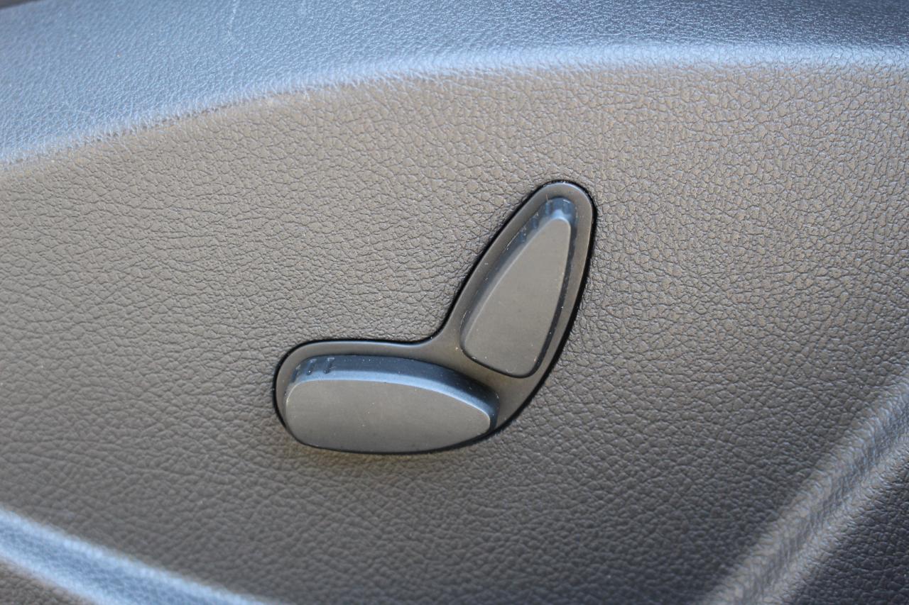 Ford Focus Titanium Sedan 2014