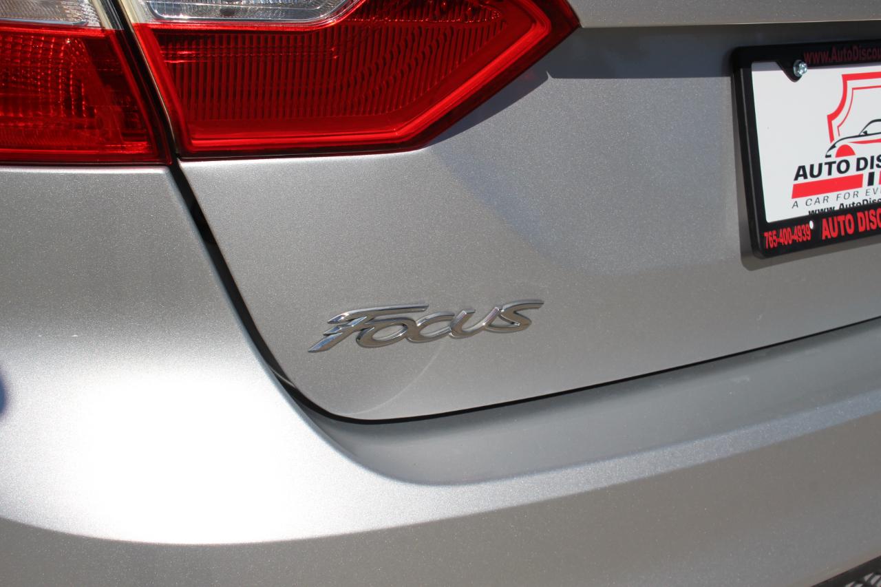 Ford Focus Titanium Sedan 2014