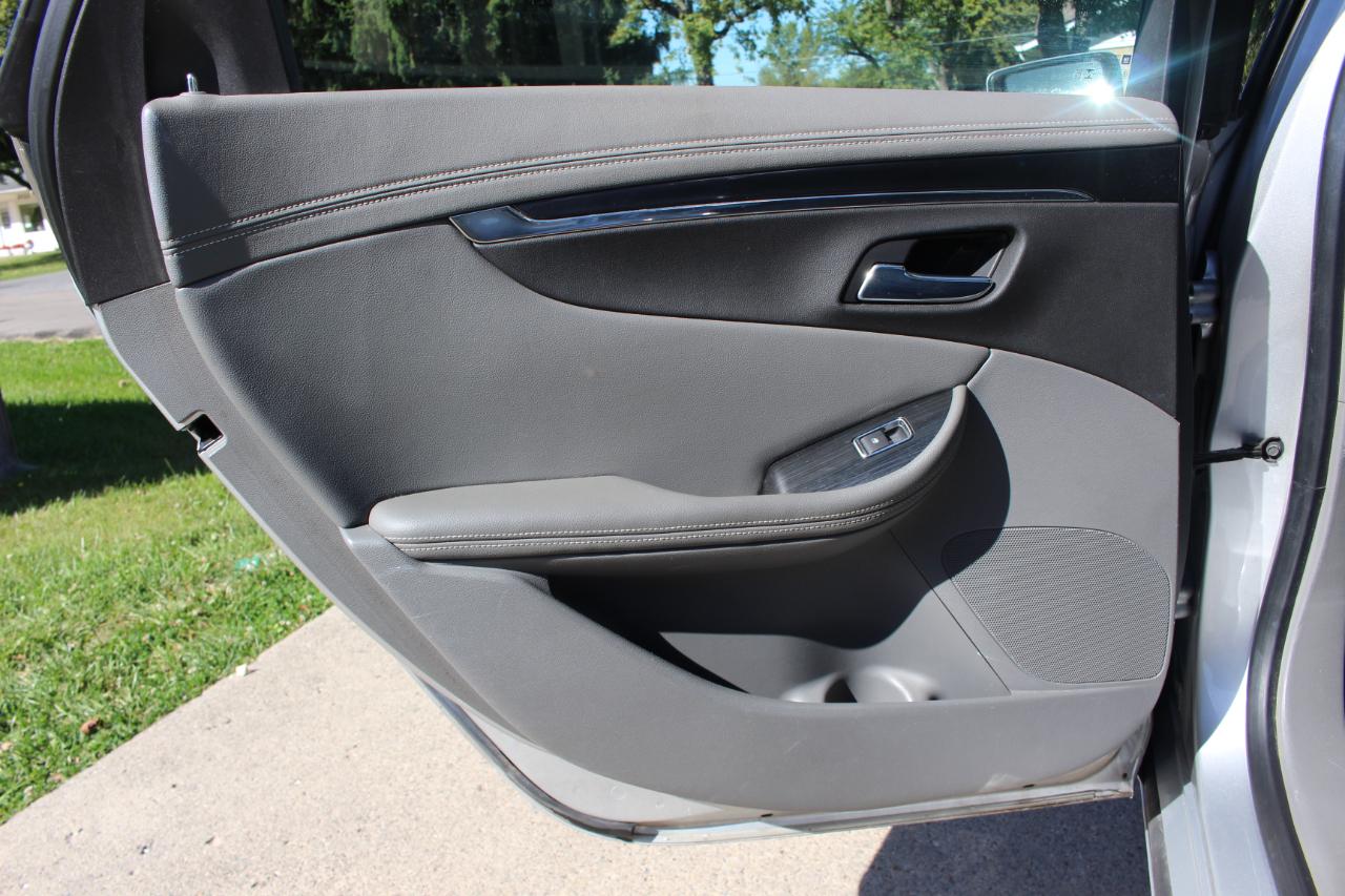 Chevrolet Impala LT 2019