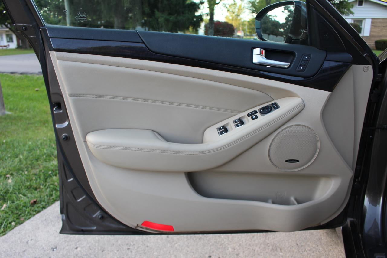 Kia Cadenza Premium 2014