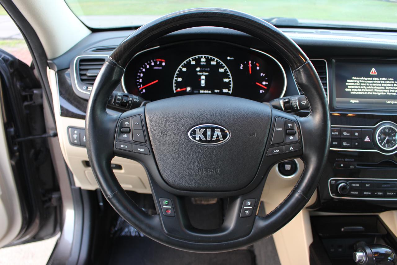 Kia Cadenza Premium 2014