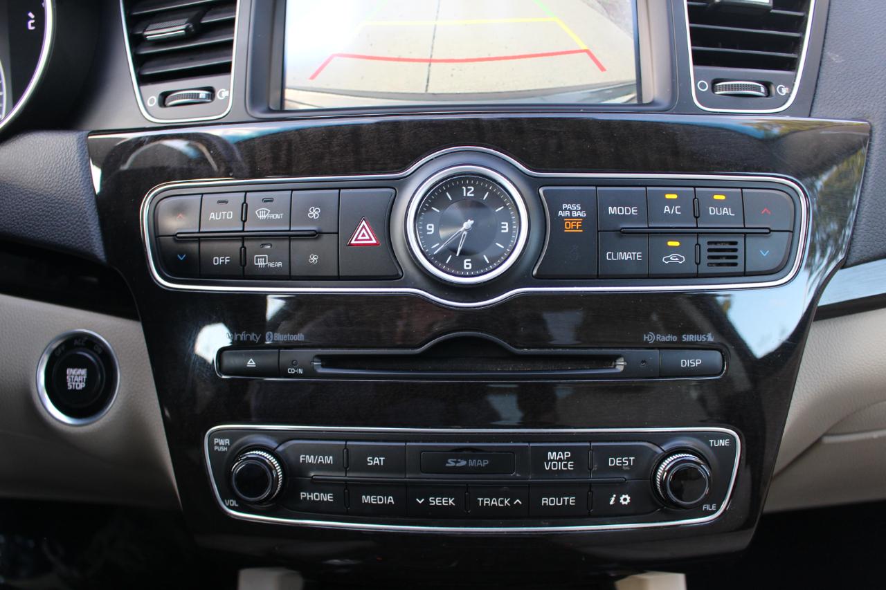 Kia Cadenza Premium 2014