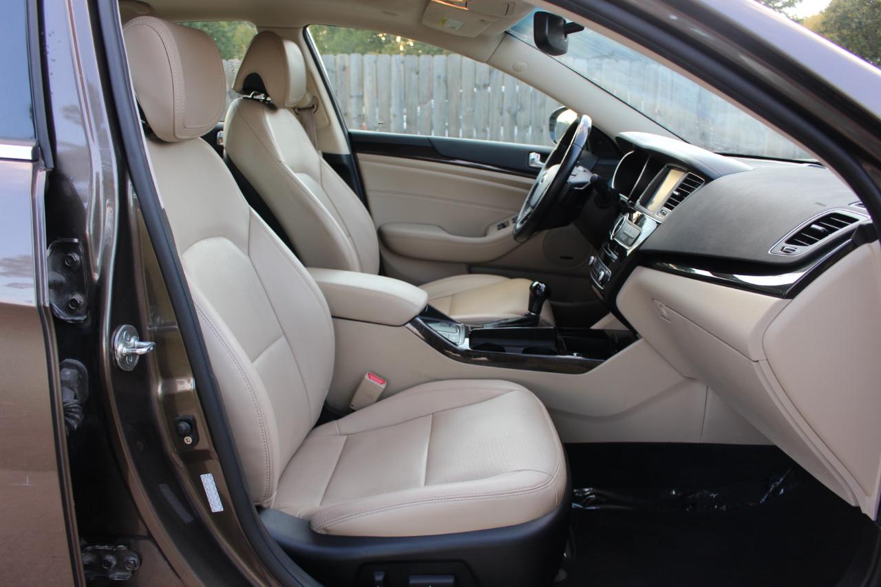 Kia Cadenza Premium 2014