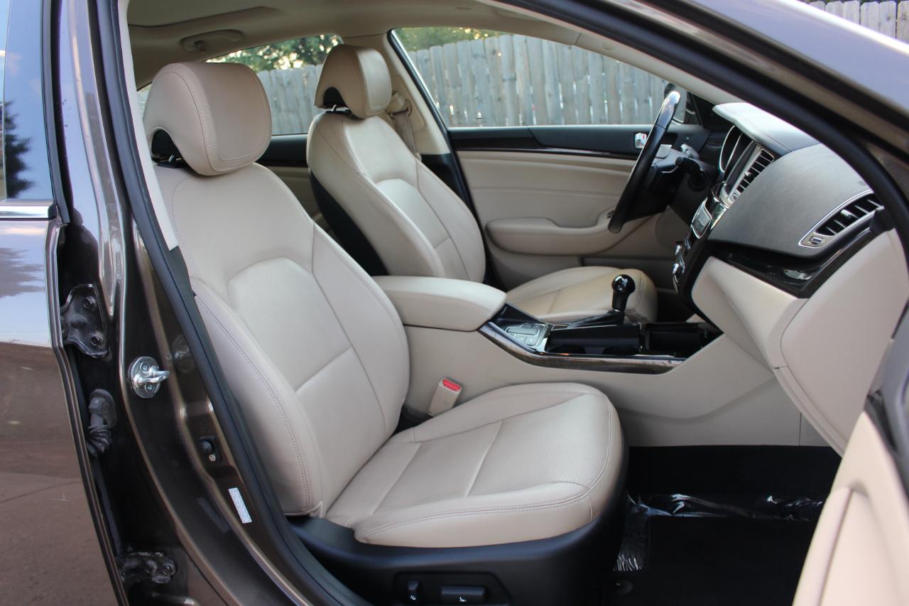Kia Cadenza Premium 2014