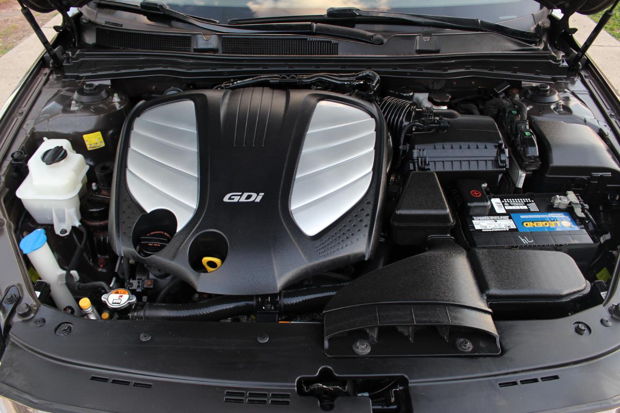 Kia Cadenza Premium 2014