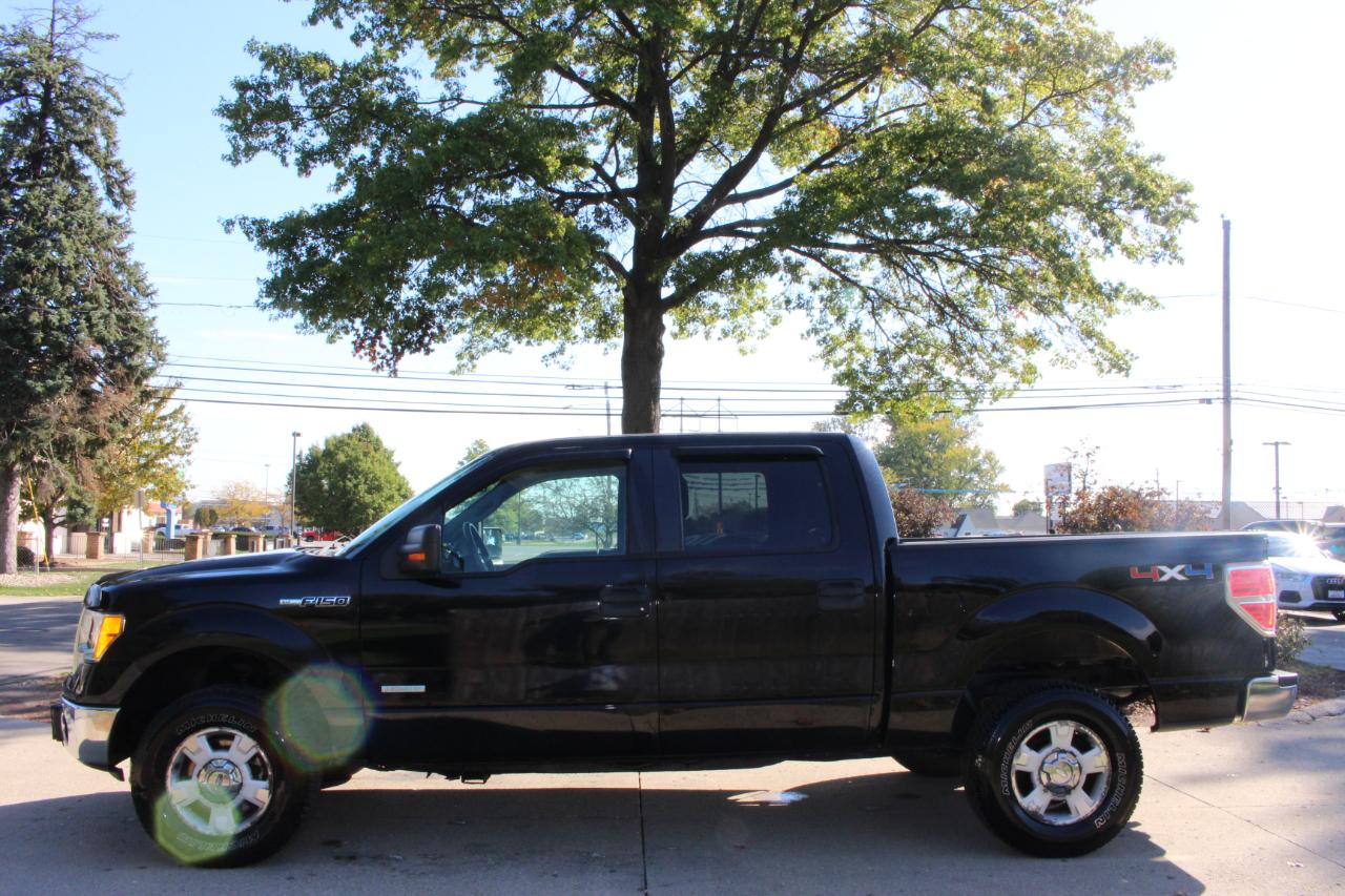 Ford F-150 XLT SuperCrew 4WD 2011