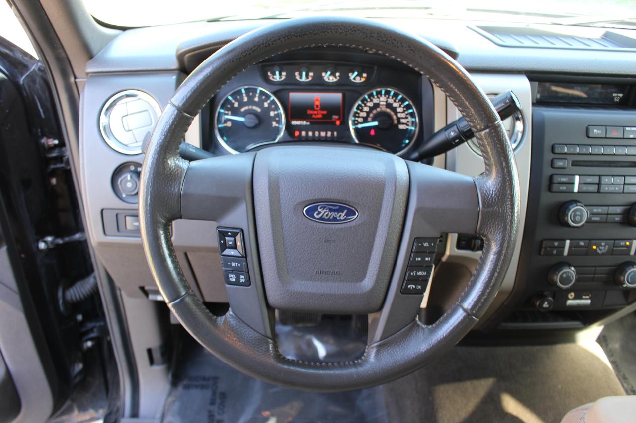 Ford F-150 XLT SuperCrew 4WD 2011