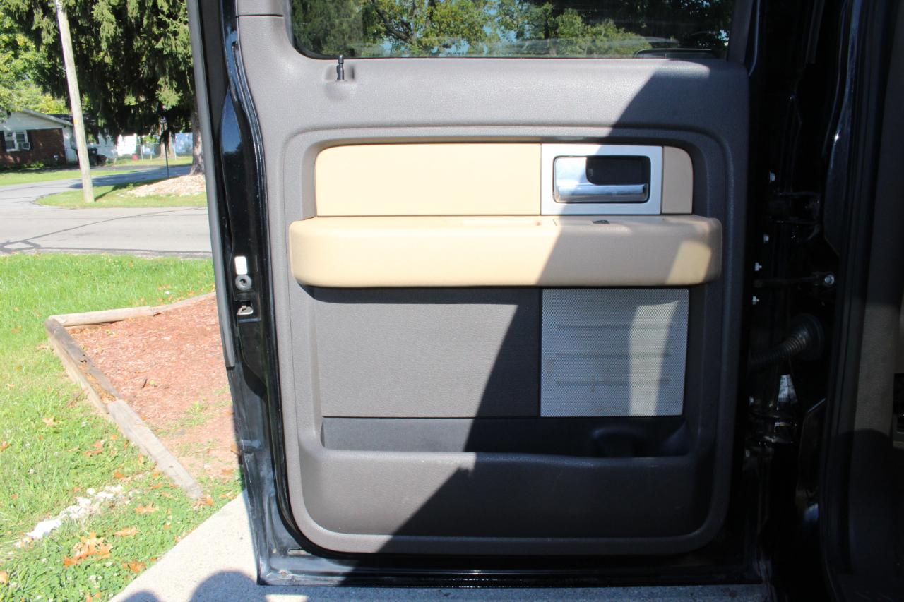 Ford F-150 XLT SuperCrew 4WD 2011