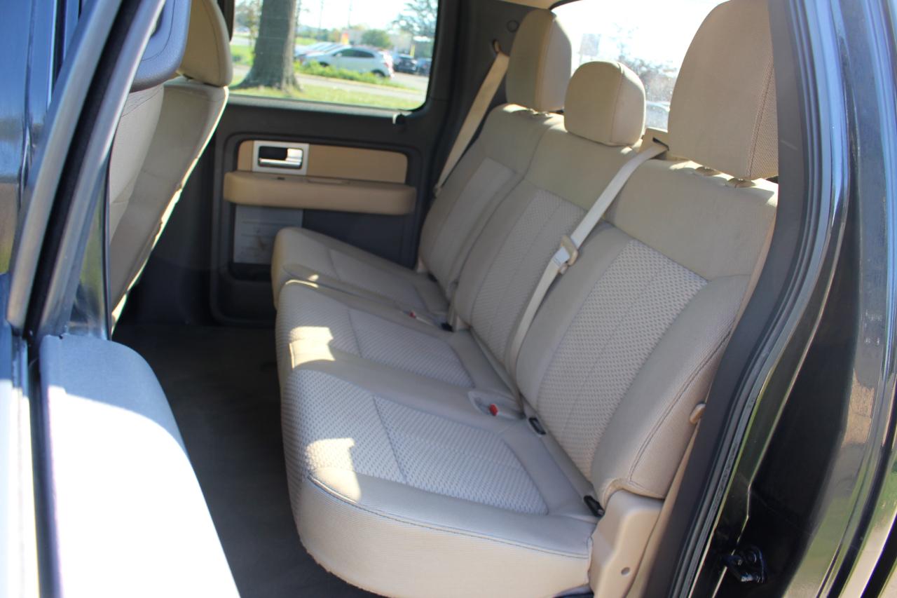 Ford F-150 XLT SuperCrew 4WD 2011