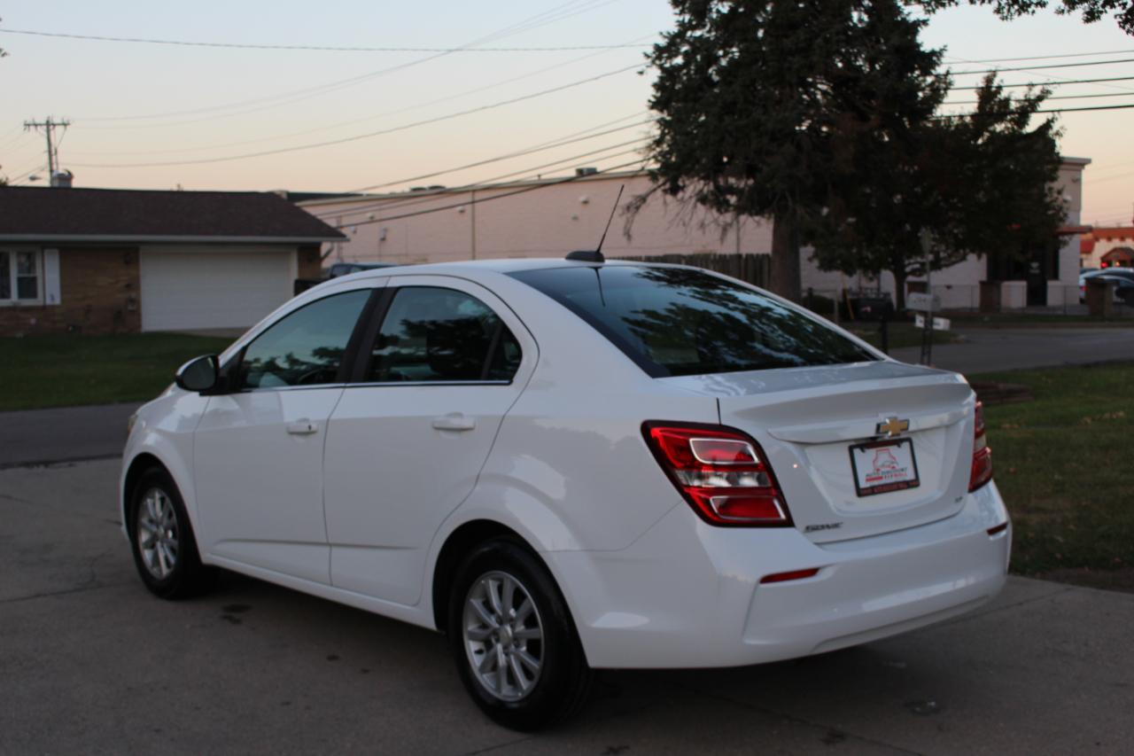 Chevrolet Sonic LT Auto Sedan 2018