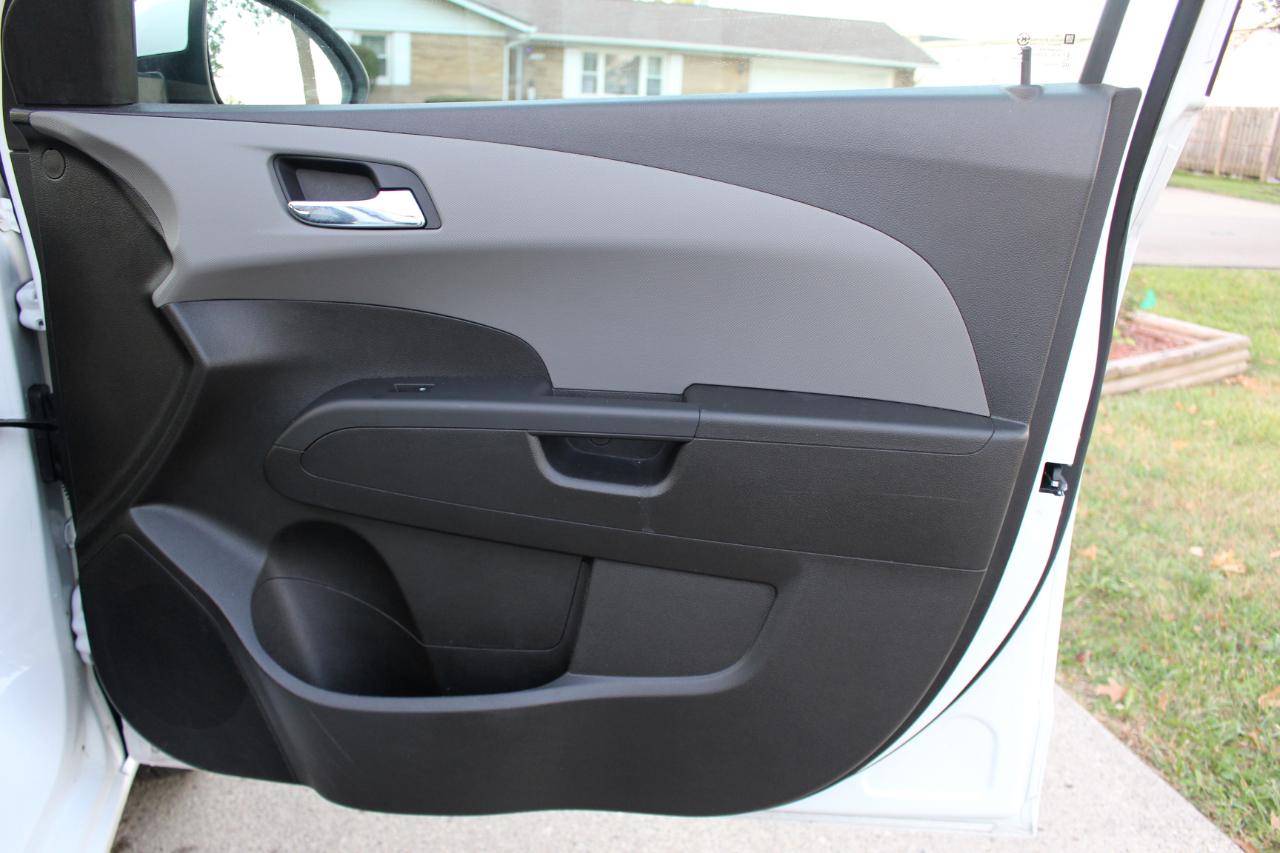 Chevrolet Sonic LT Auto Sedan 2018