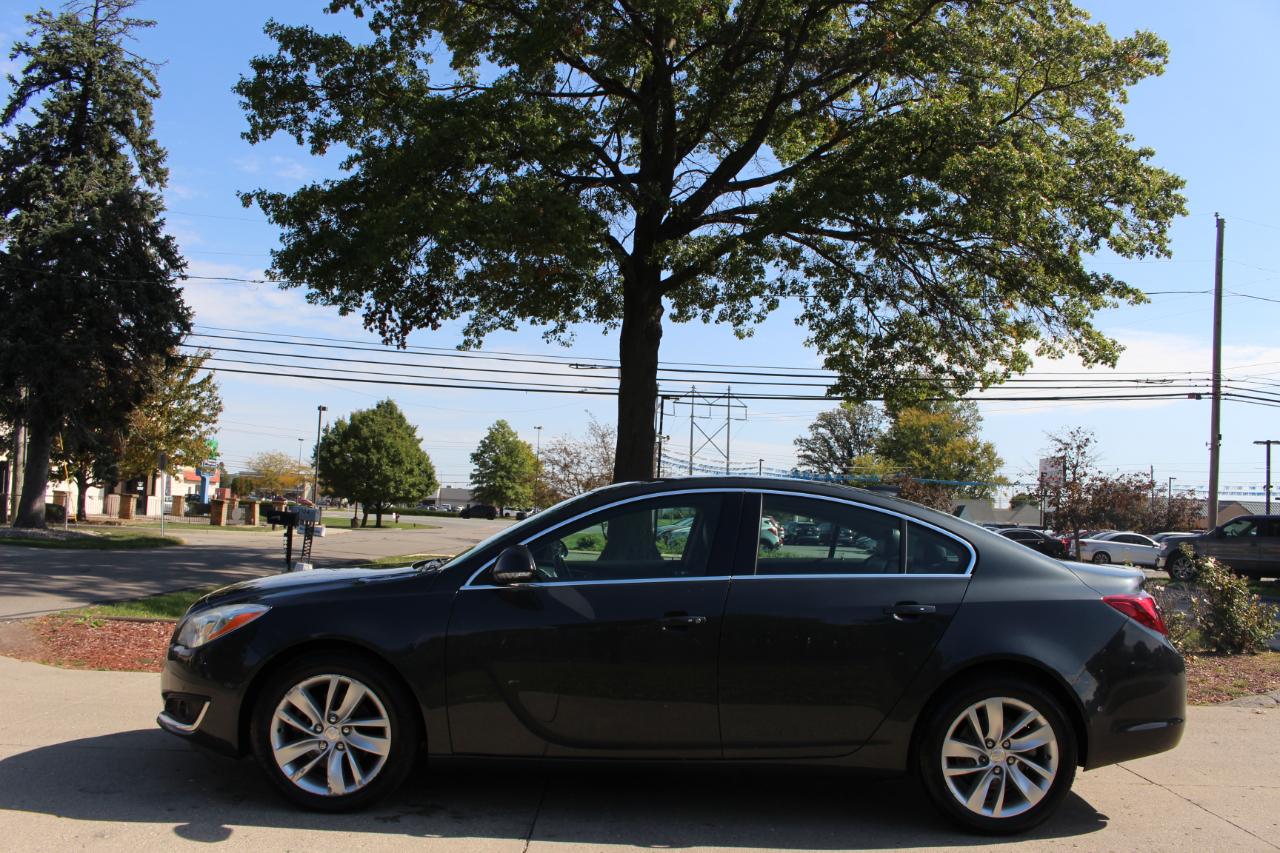Buick Regal Premium II 2016