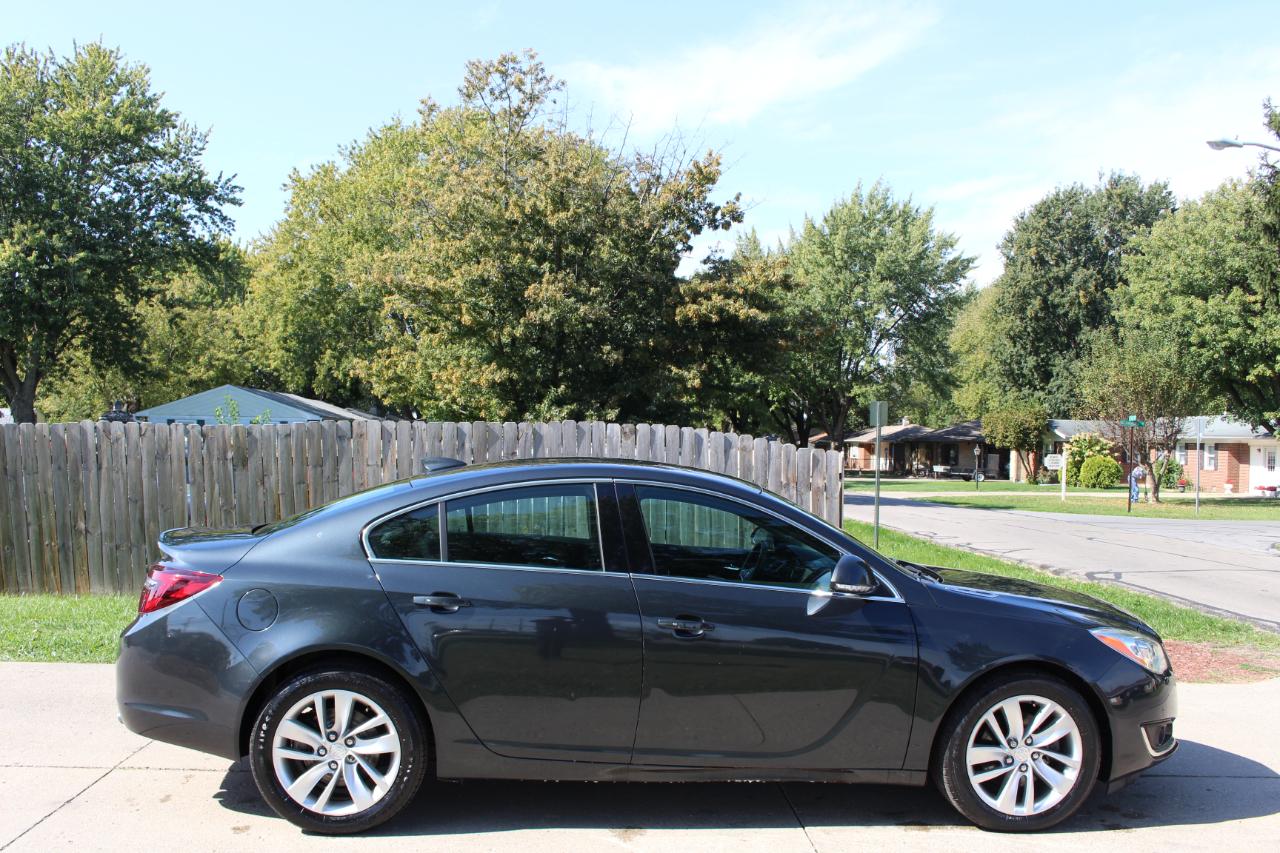Buick Regal Premium II 2016