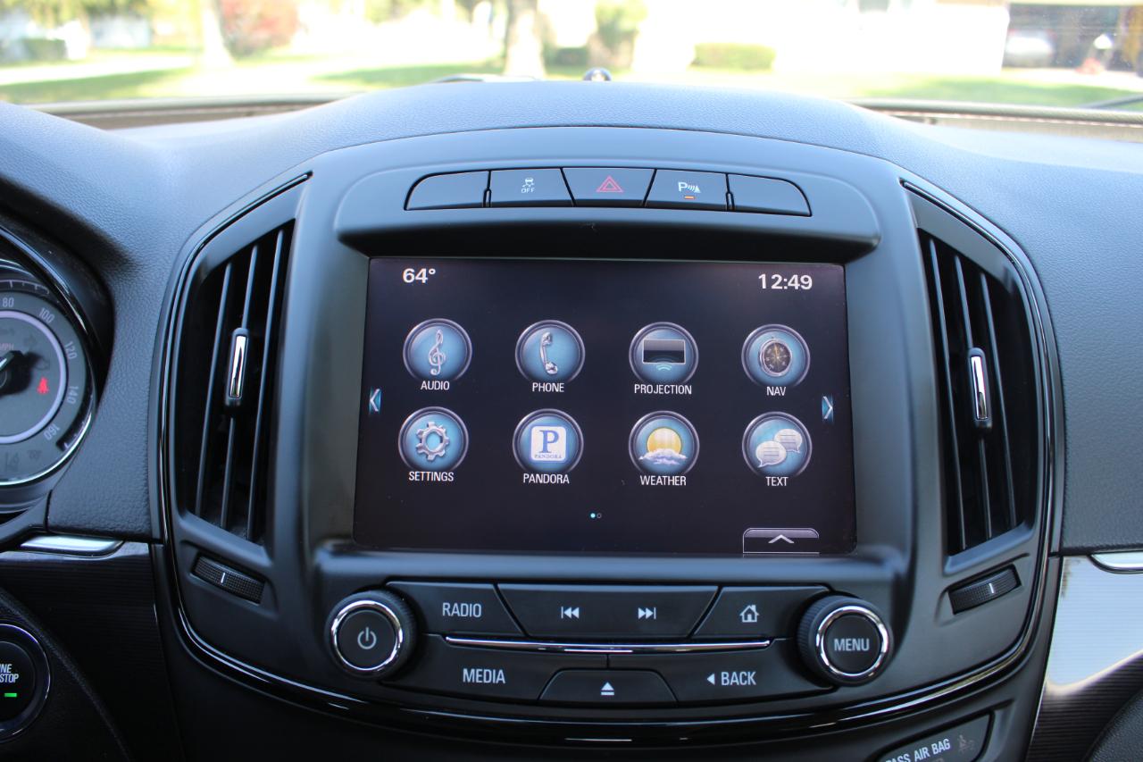 Buick Regal Premium II 2016