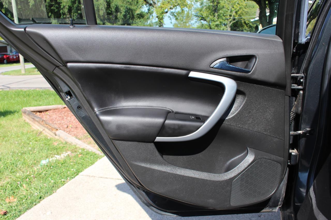 Buick Regal Premium II 2016