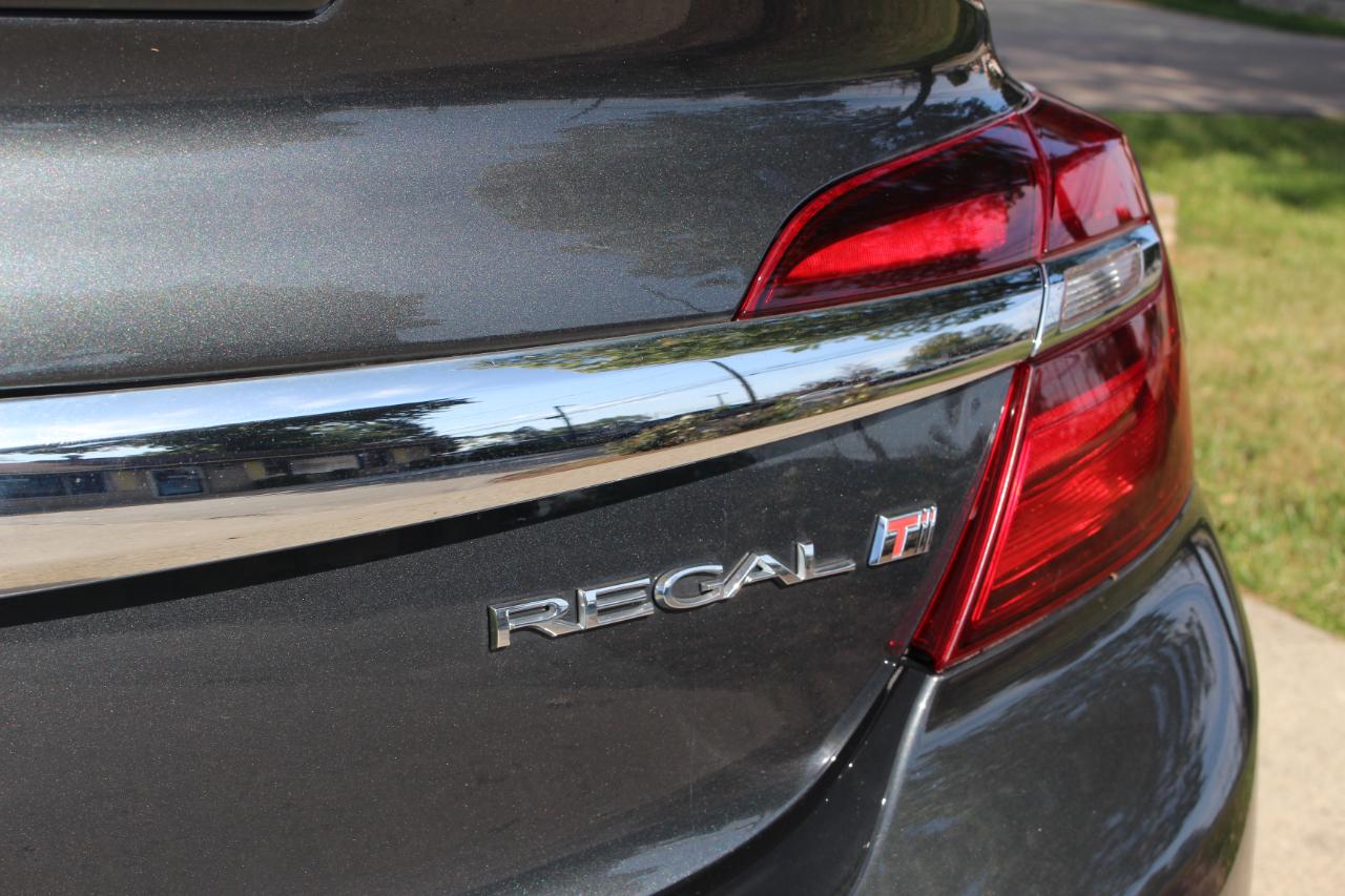 Buick Regal Premium II 2016